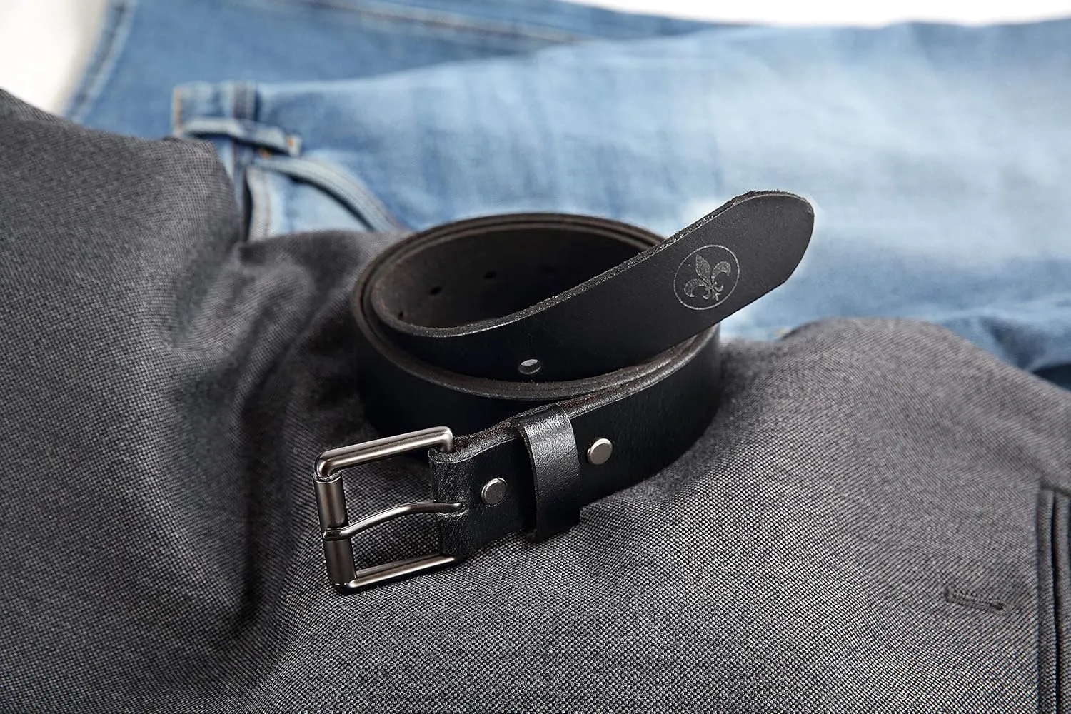 CHAOREN Full Grain Leather Belts for Men - Mens Belt for Jeans - Timeless Elegance for Casual Dress