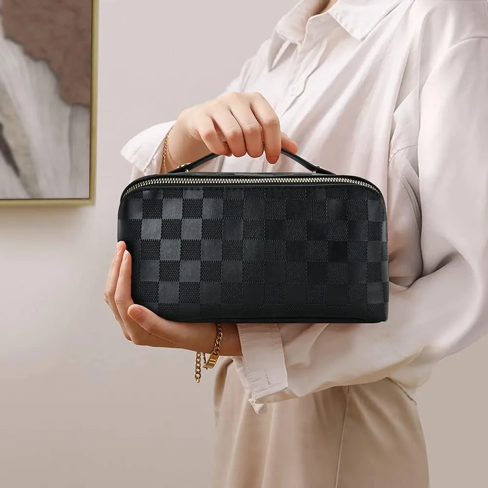 Woven Cosmetic Bag (Checkerboard Black)